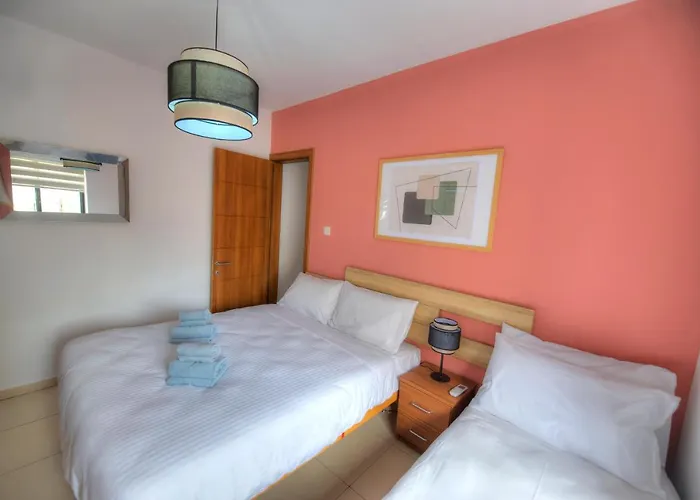 Comfortable 2Bedrooms In Paceville, Balcony Jpor1-3